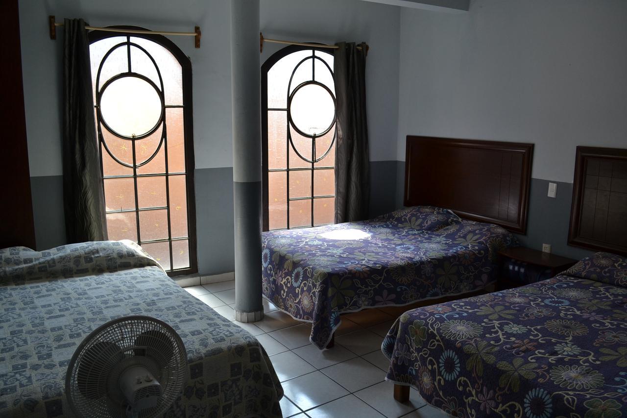 Casa Merce Hotel Сан Хуан де лос Лагос Екстериор снимка