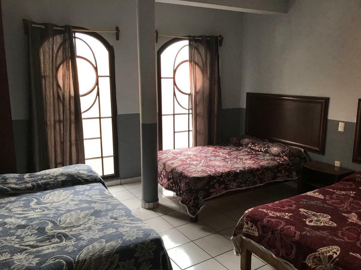 Casa Merce Hotel Сан Хуан де лос Лагос Екстериор снимка